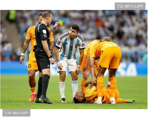 严重犯规行为判罚标准解析:裁判如何区分红黄牌力度? 严重犯规行为判罚标准解析:裁判如何区分红黄牌力度?