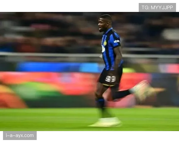 贝林厄姆今天又摆脱三个人，这身价得飙到哪里去？